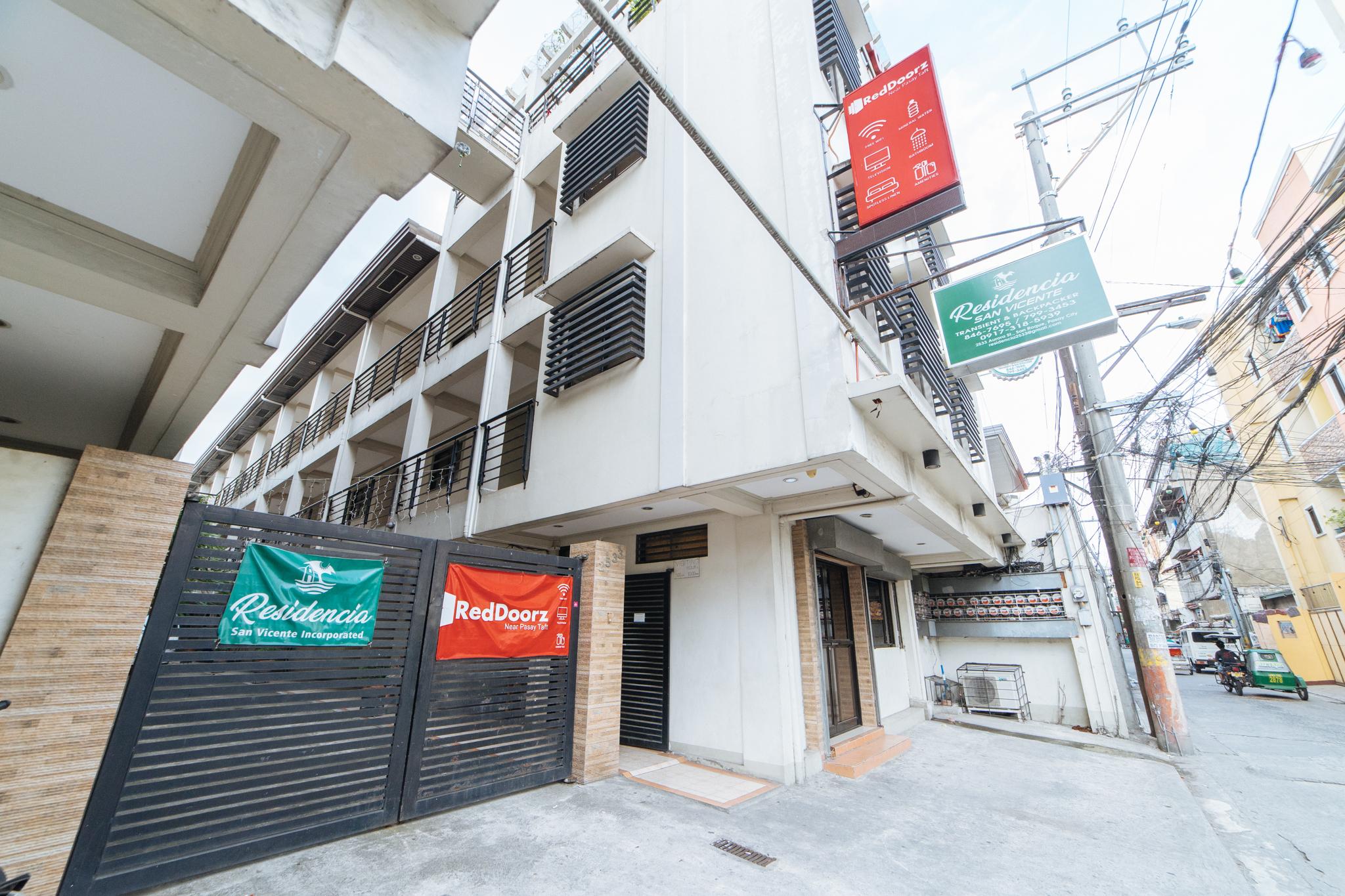 Reddoorz Near Pasay Taft Hotel Bagian luar foto