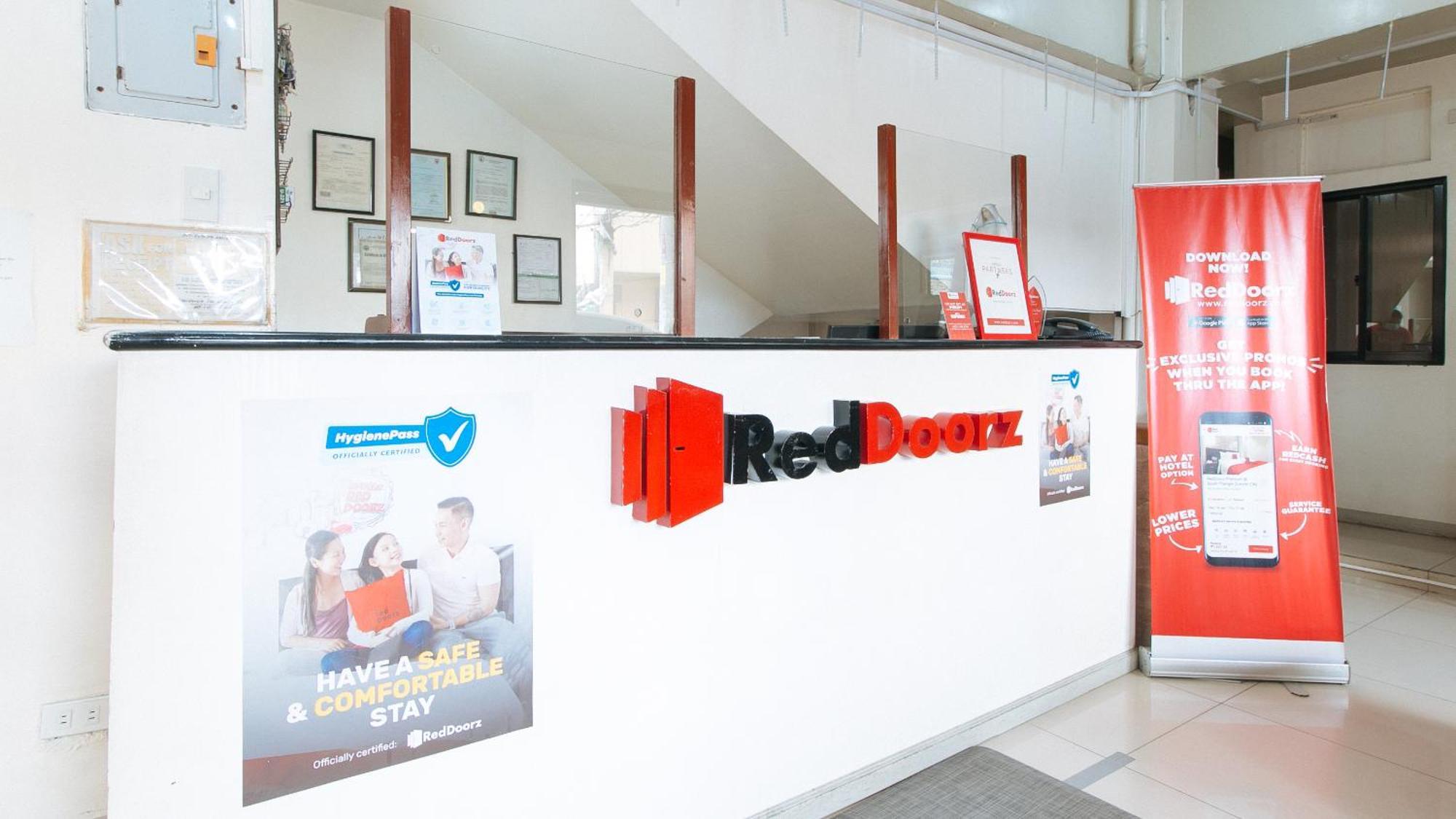 Reddoorz Near Pasay Taft Hotel Bagian luar foto