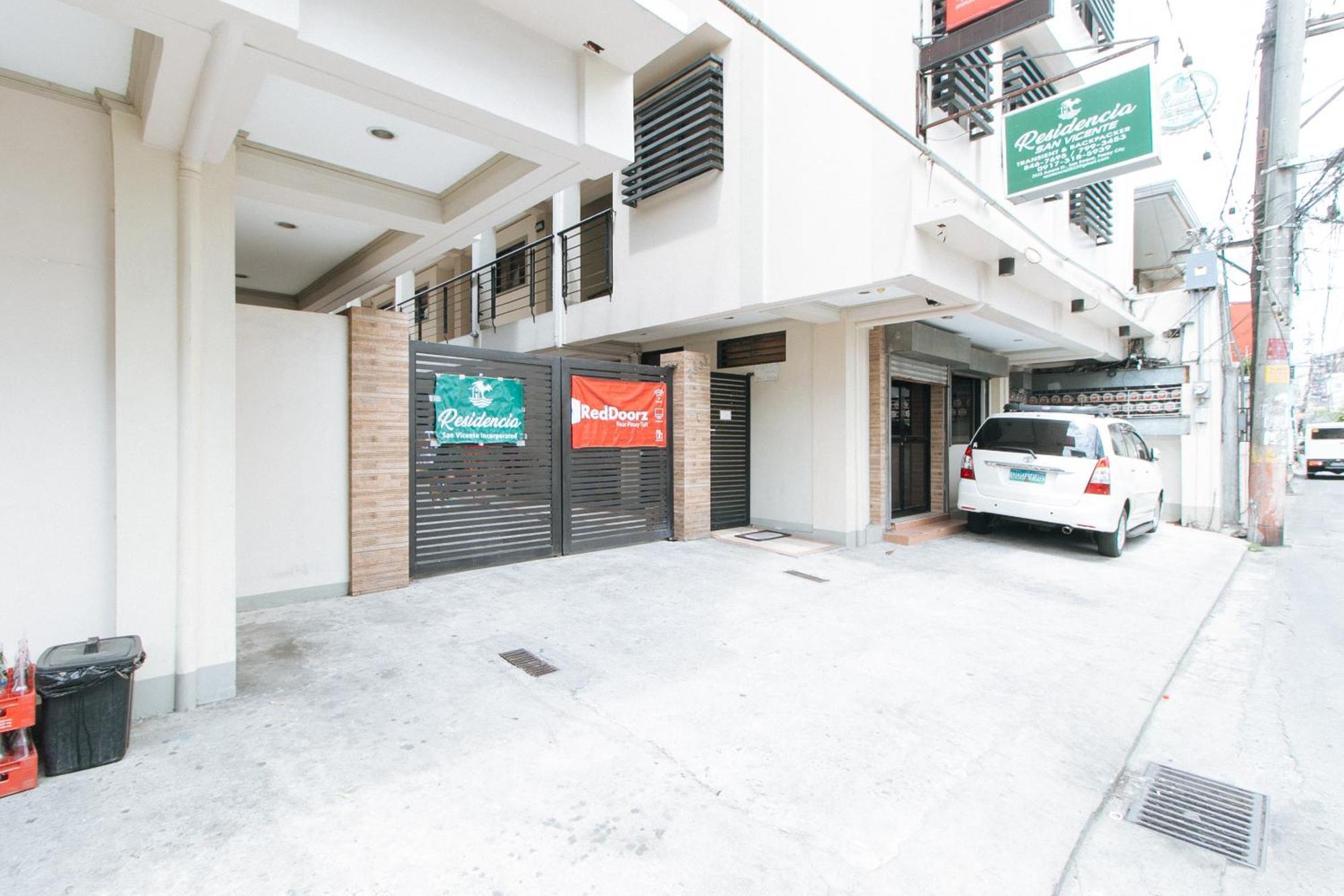 Reddoorz Near Pasay Taft Hotel Bagian luar foto