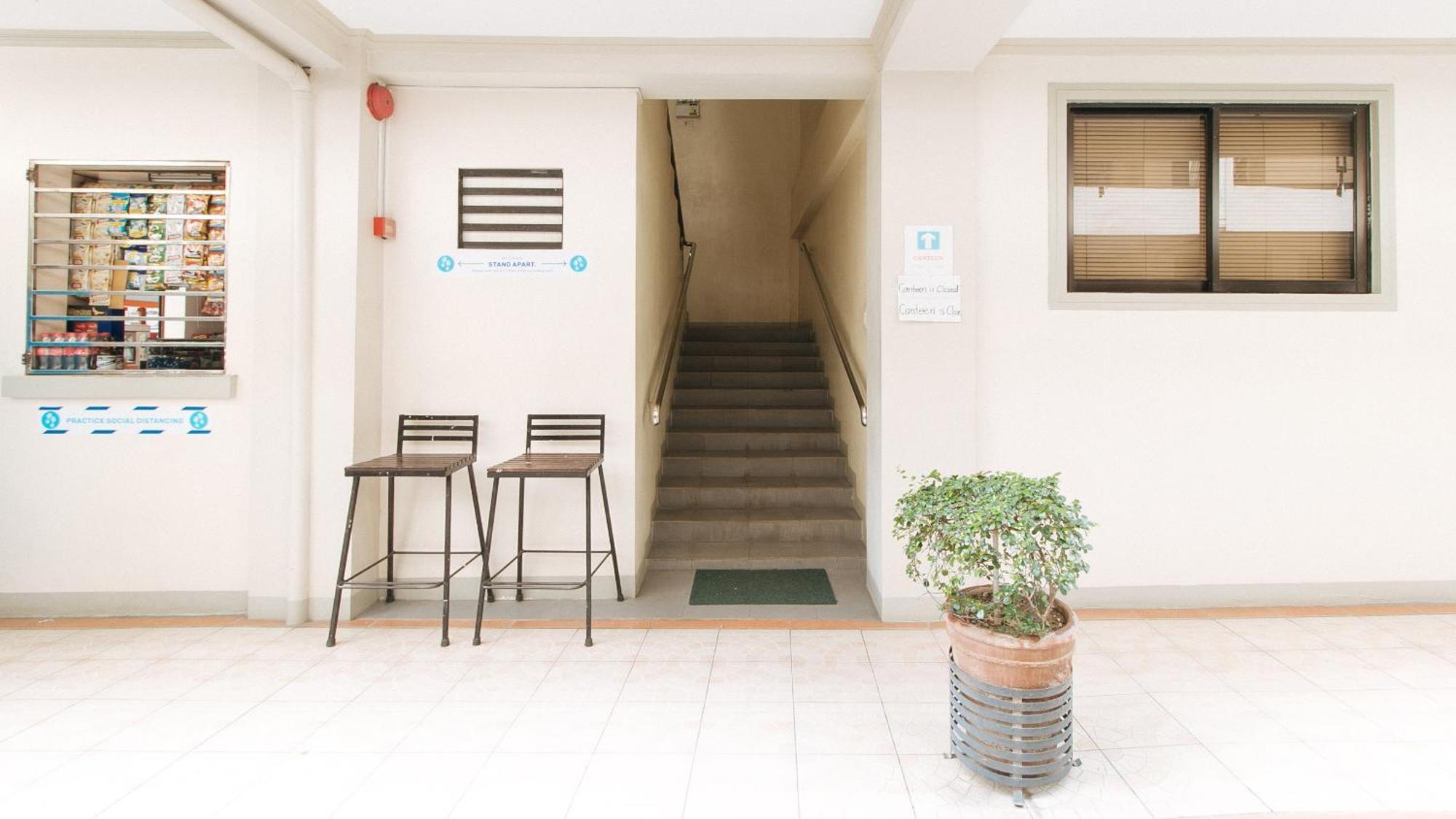 Reddoorz Near Pasay Taft Hotel Bagian luar foto